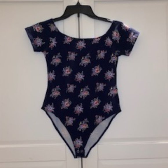 Forever 21 Tops - Forever 21 Navy Blue Floral Bodysuit, Size M